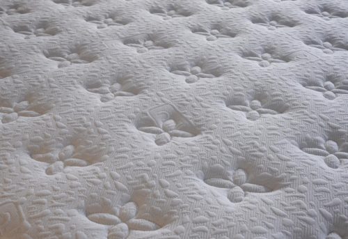 AQUA  Prémium kontinentális ágy SZETT matraccal